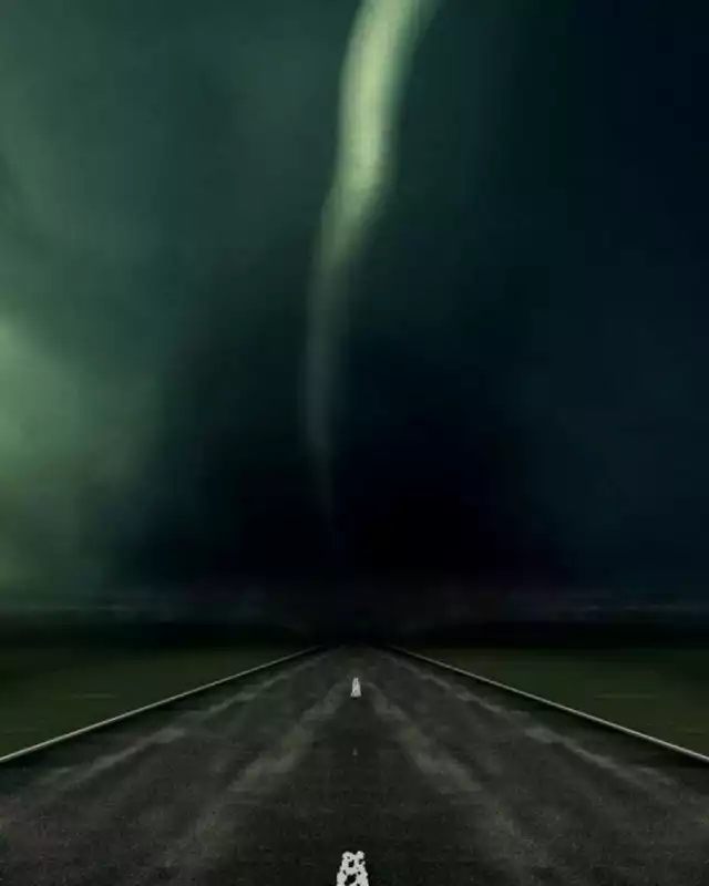 Storm Chasers