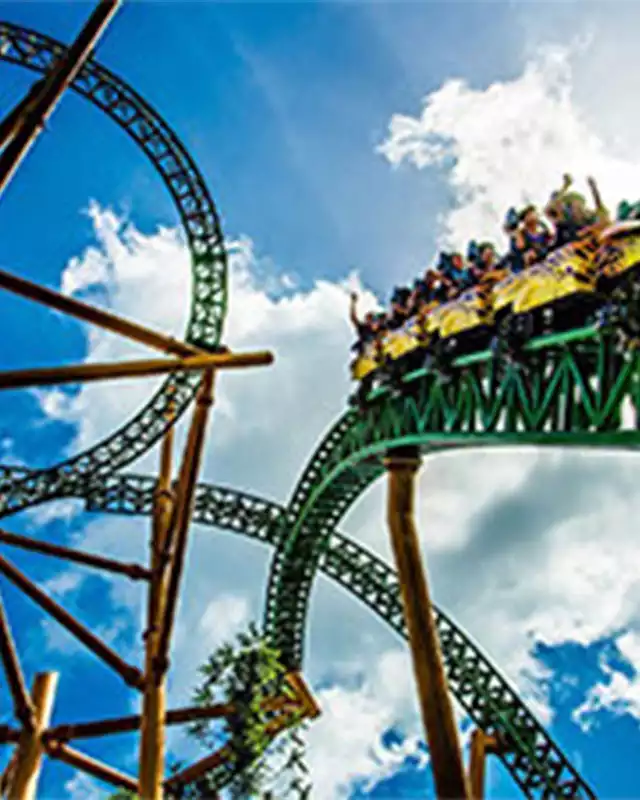RollerCoaster Tycoon 2